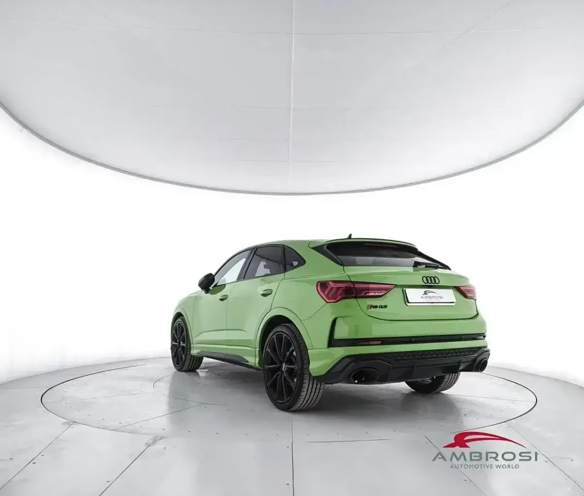 Usata Audi Q3 Comfort 400 CV (294 kW) 2021 Verde SUV