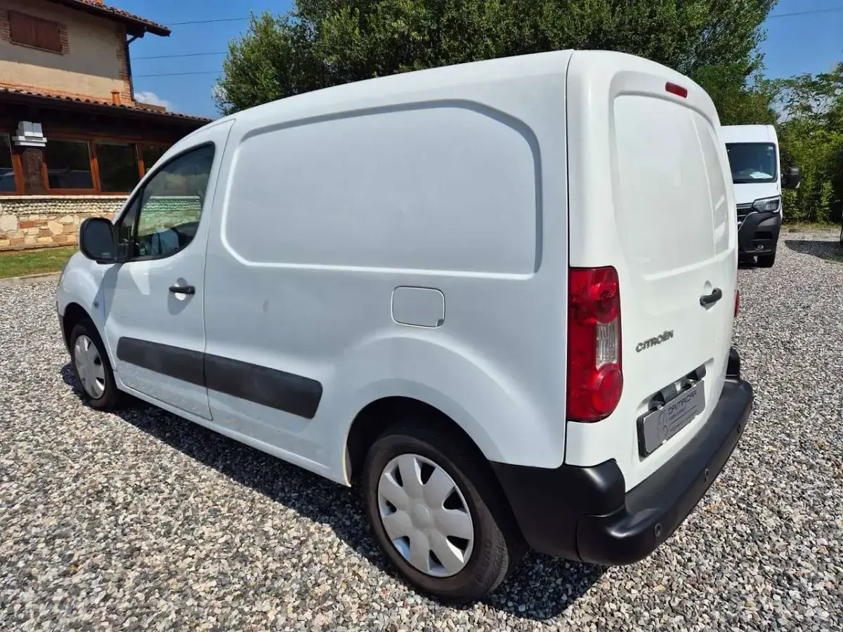 Usata Citroën Berlingo 90 CV (66 kW) 2011 Bianco Monovolume