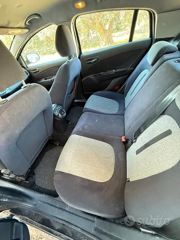 Nero Usata 2009 Fiat Bravo Due volumi | 1000 € (Super prezzo) - Immagine 1/4