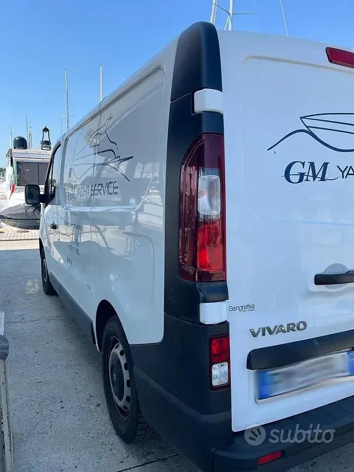 Usata Opel Vivaro 121 CV (88 kW) 2017 Monovolume
