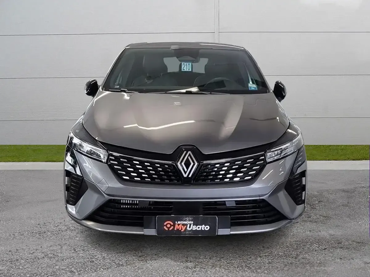 Second-hand Renault Clio V Techno 91 CP (66 kW) 2025 Gri Berlinǎ