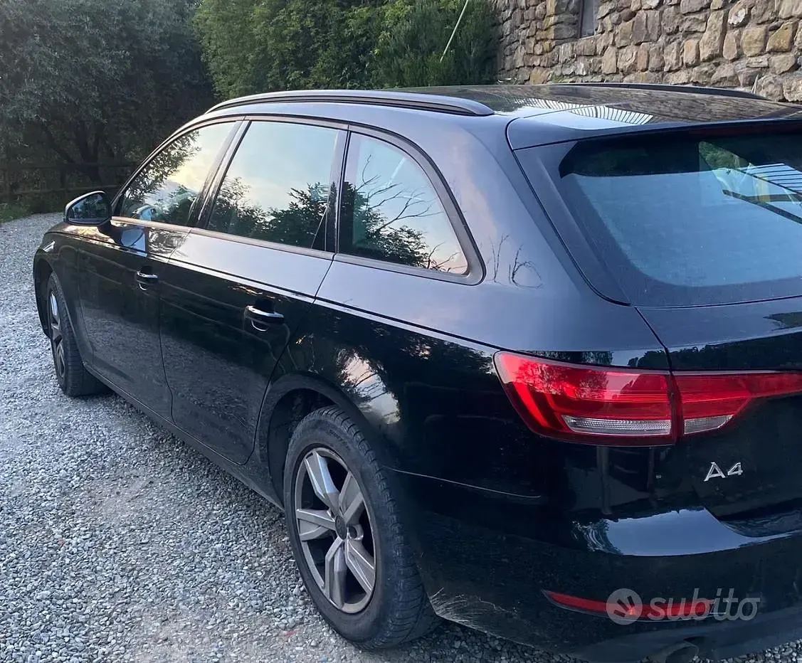 Usata Audi A4 102 CV (75 kW) 2016 Nero Station wagon