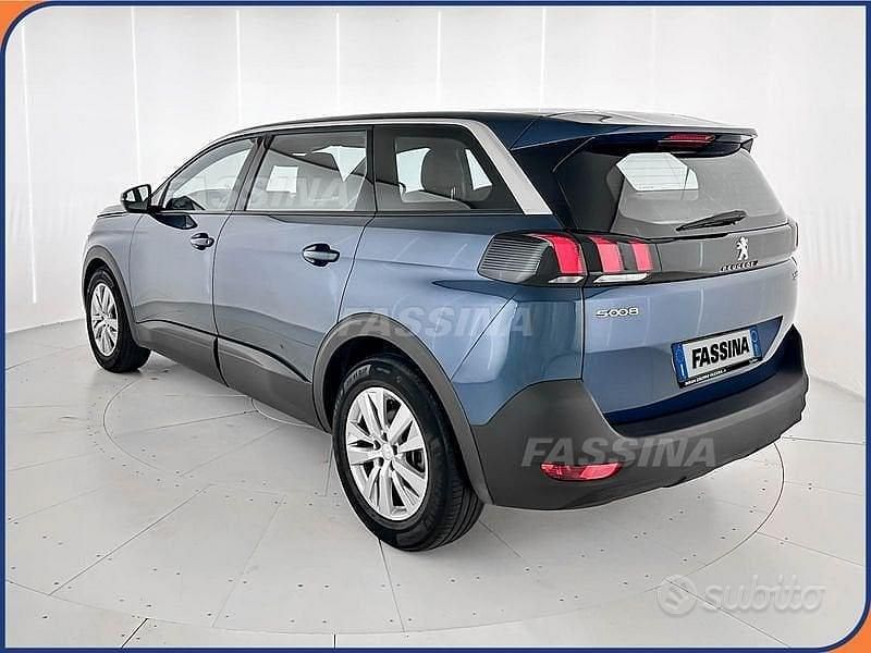 Usata Peugeot 5008 Active 131 CV (96 kW) 2023 Blu SUV