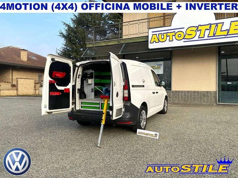 Usata VW Caddy 122 CV (89 kW) 2022 Bianco Monovolume