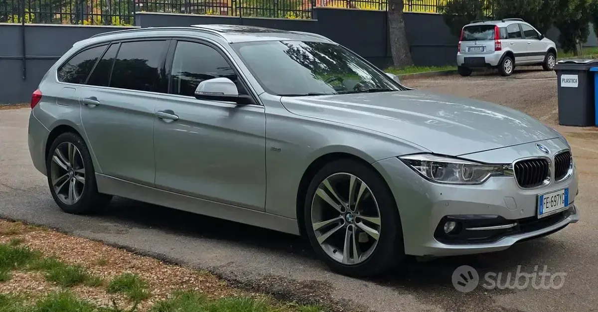 Usata BMW 318 Sport Line 150 CV (110 kW) 2016 Grigio Station wagon