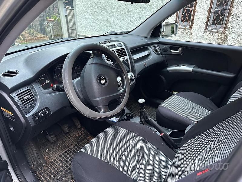 Usata Kia Sportage Turbo 2005 Grigio SUV