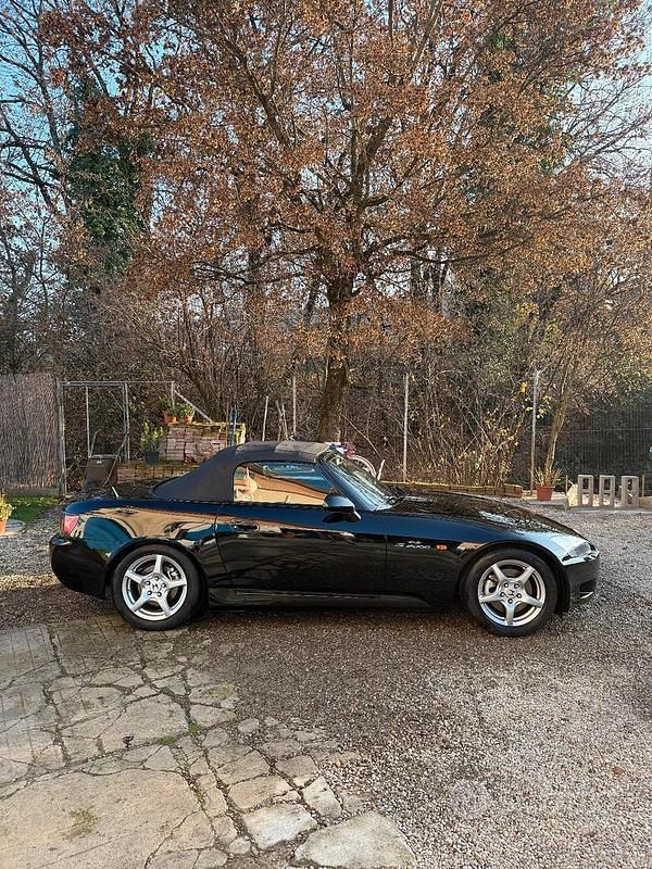 Usata Honda S 2000 S 241 CV (177 kW) 2000 Nero Cabrio