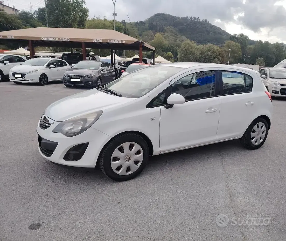 Usata Opel Corsa 86 CV (63 kW) 2014 Bianco Utilitaria