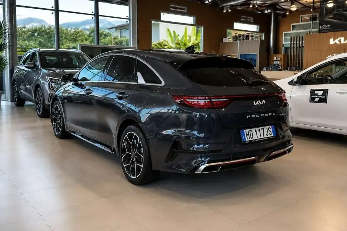 Nuova Kia ProCeed GT-Line 160 CV (117 kW) 2026 Antracite Station wagon