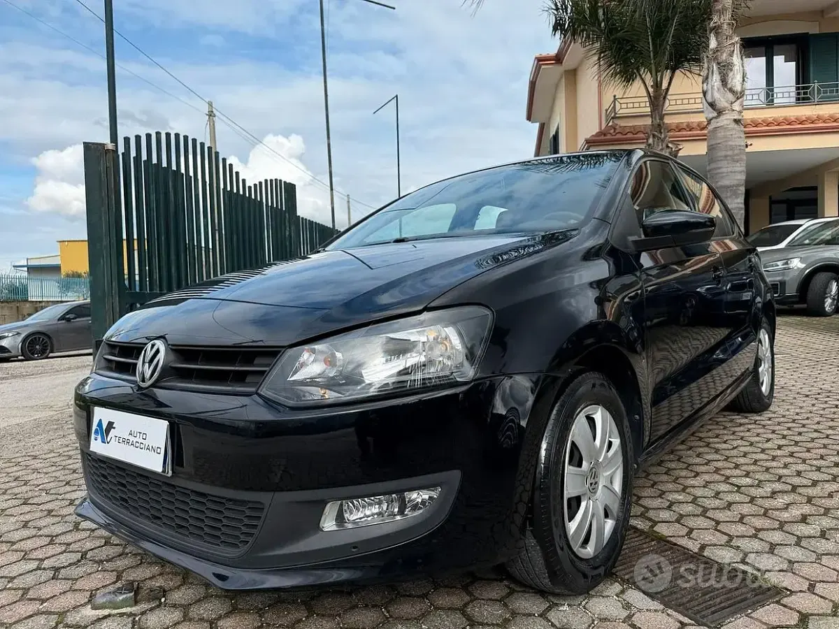 Usata VW Polo Comfortline 75 CV (55 kW) 2014 Nero Berlina