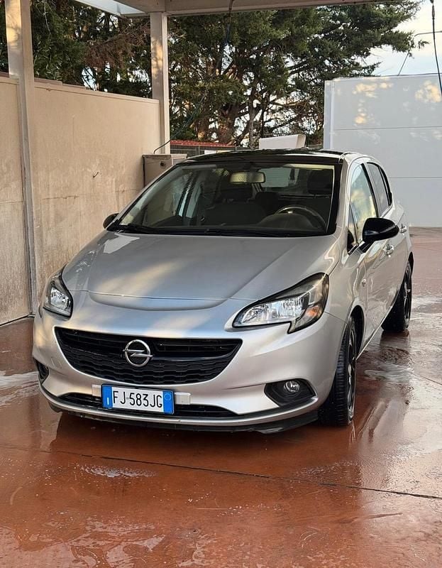 Usata Opel Corsa 95 CV (69 kW) 2017 Argento Berlina