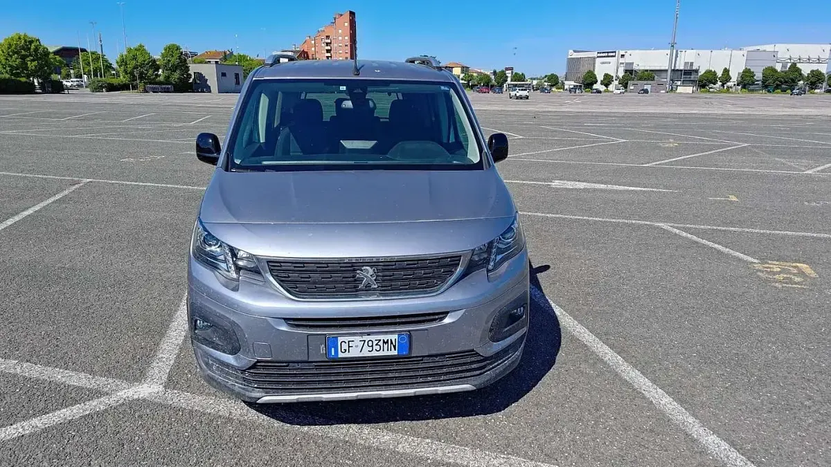 Usata Peugeot Rifter Active 131 CV (96 kW) 2021 Monovolume