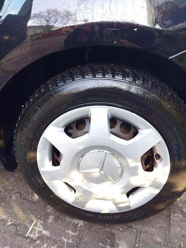 Usata Mercedes A160 Executive 95 CV (69 kW) 2011 Nero Utilitaria