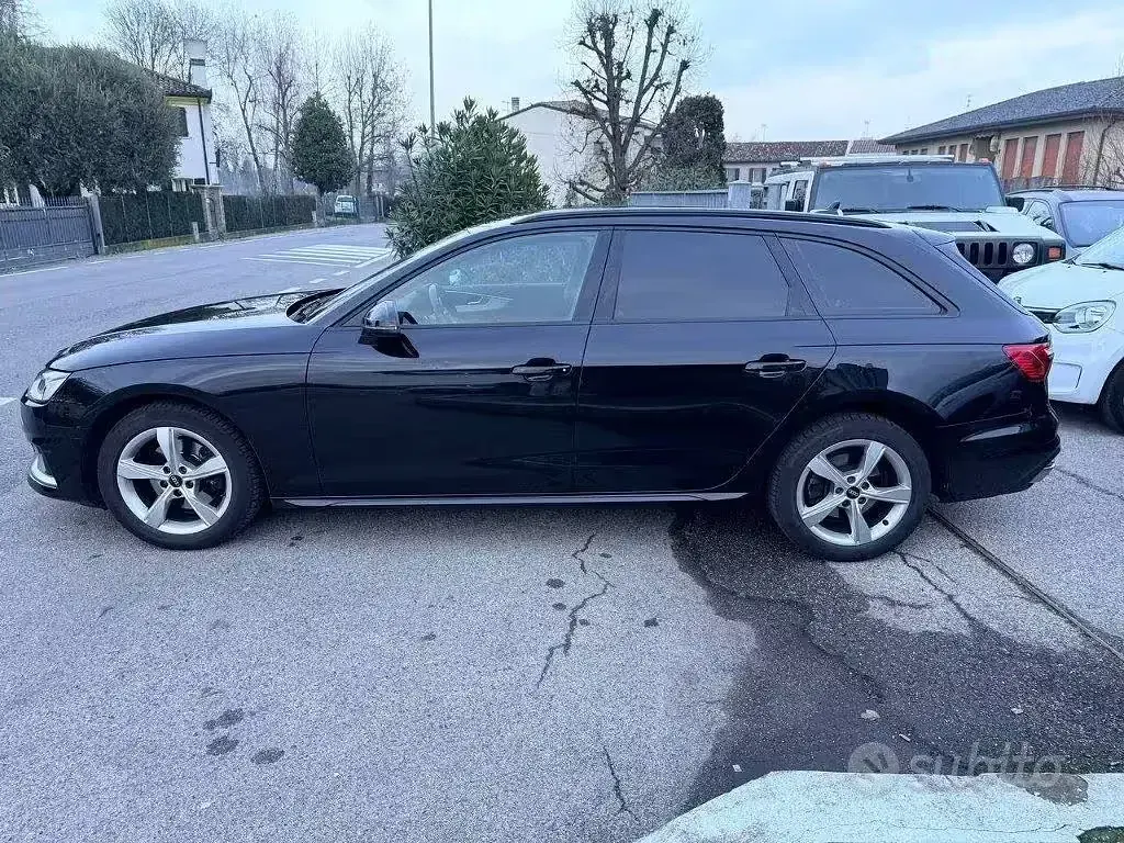 Usata Audi A4 Business 163 CV (119 kW) 2021 Nero Station wagon