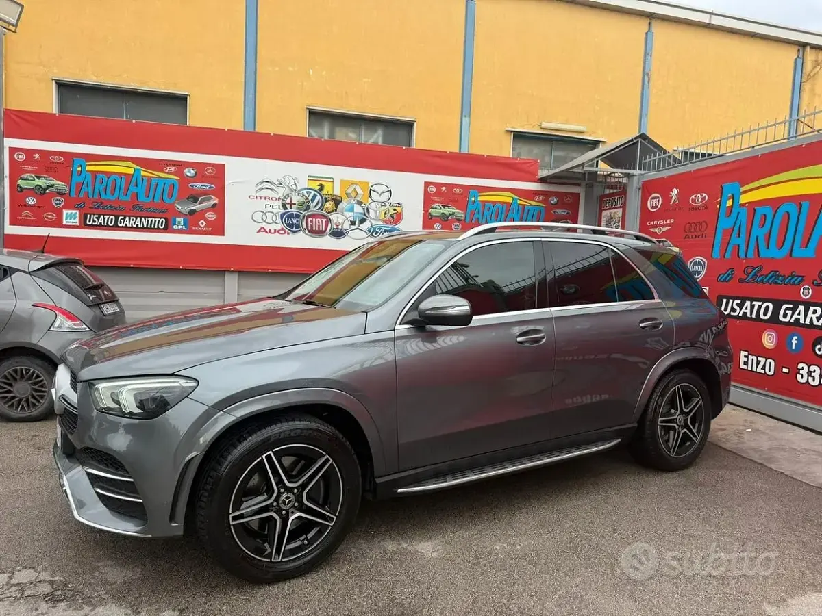 Usata Mercedes GLE300 Premium Plus 245 CV (180 kW) 2020 Grigio SUV