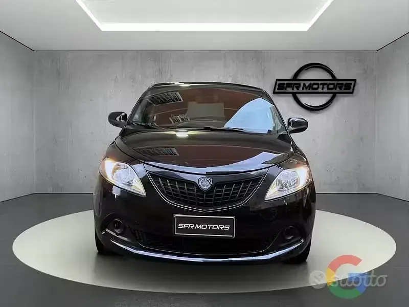 Usata Lancia Ypsilon 69 CV (50 kW) 2024 Utilitaria