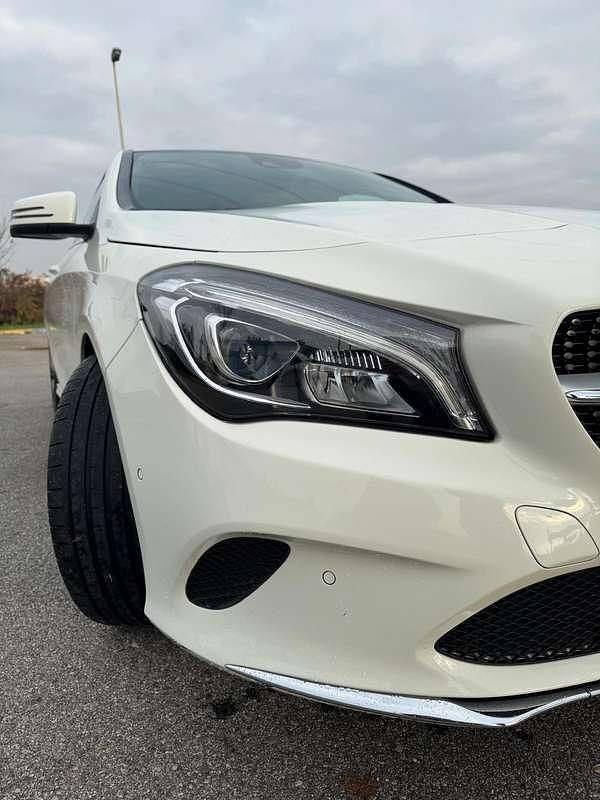 Usata Mercedes CLA200 Shooting Brake Business 163 CV (119 kW) 2019 Bianco Station wagon