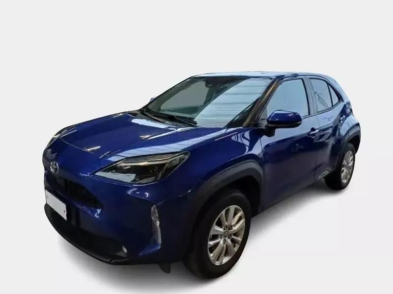 Blu Usata 2023 Toyota Yaris Cross Business Edition SUV | 24.000 € (Cara) - Immagine 1/4