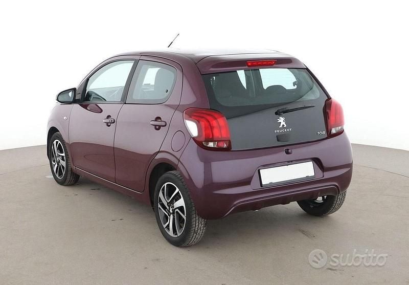 Usata Peugeot 108 Allure 70 CV (51 kW) 2017 Viola Utilitaria