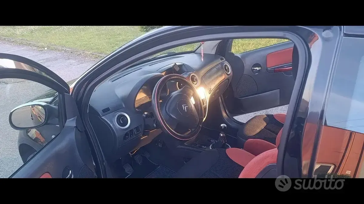 Usata Citroën C2 VTR Sport 73 CV (53 kW) 2006 Utilitaria