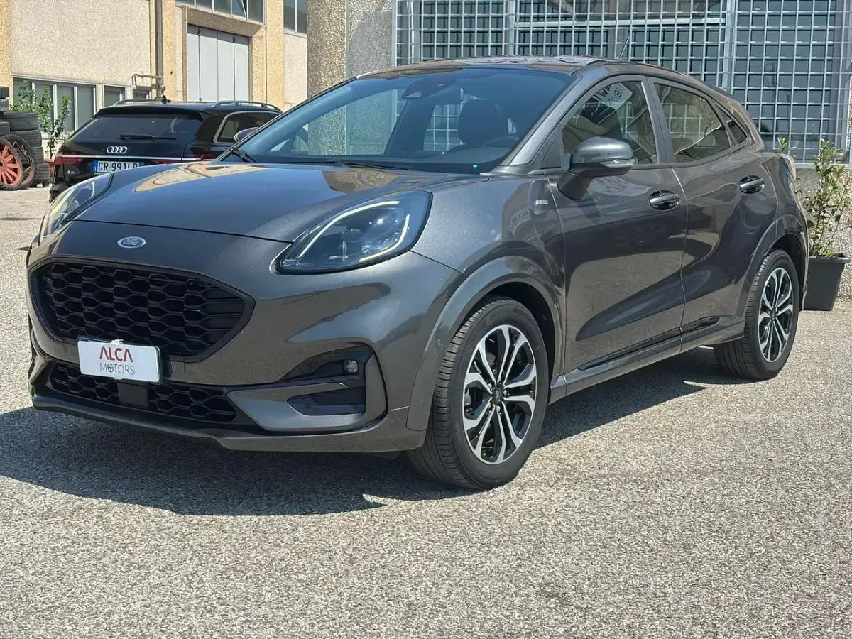 Usata Ford Puma ST-Line 125 CV (91 kW) 2021 Grigio SUV