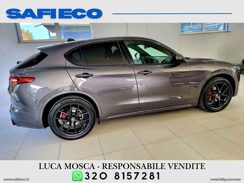 Usata Alfa Romeo Stelvio Veloce 209 CV (153 kW) 2021 Grigio SUV