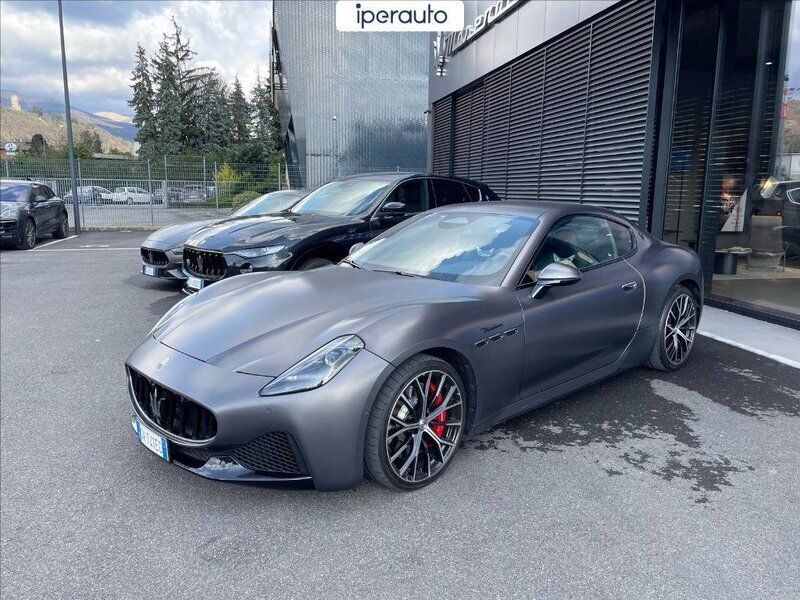 Grigio Usata 2024 Maserati Granturismo Coupé | 149.000 € (Buon prezzo) - Immagine 1/4