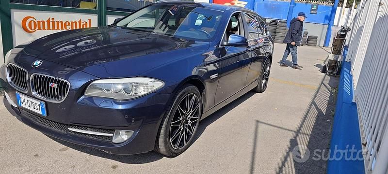 Begagnad BMW 535 Efficient Dynamics 313 HK (230 kW) 2011 Blå Kombi