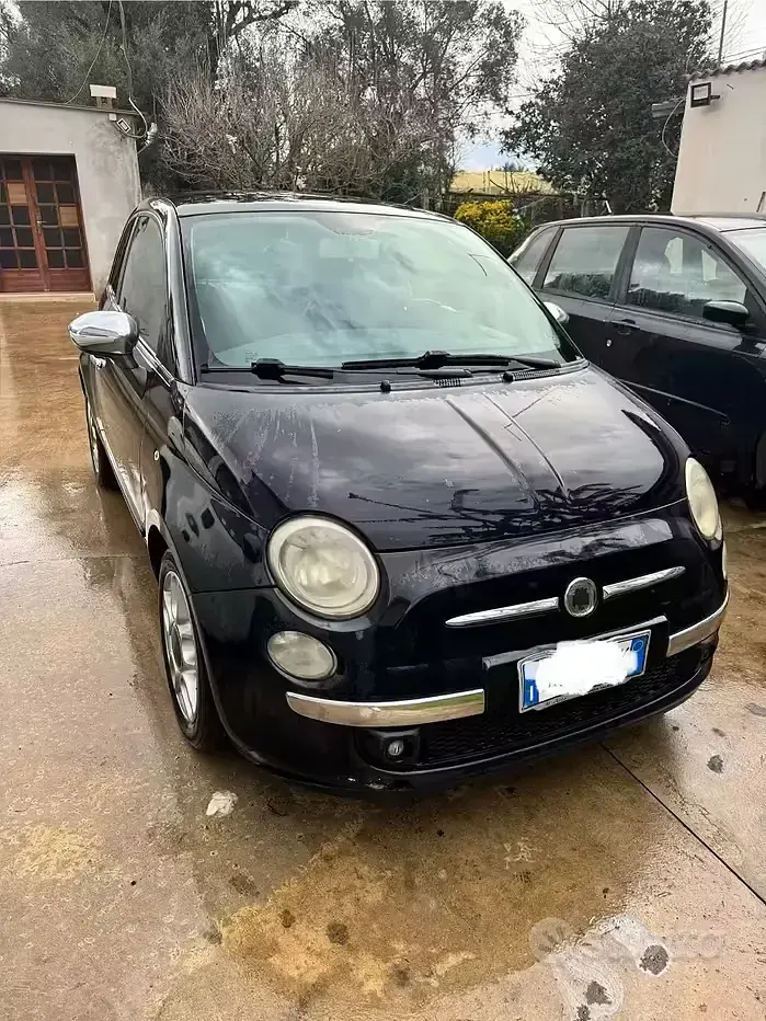 Begagnad Fiat 500 95 HK (69 kW) 2010 Svart Sedan