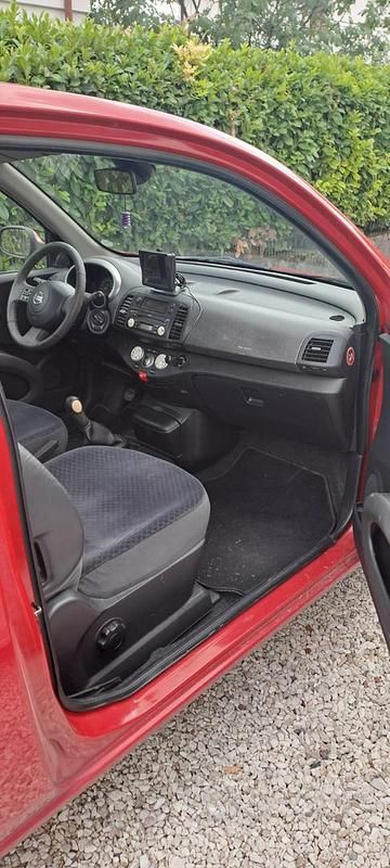 Usata Nissan Micra 60 CV (44 kW) 2004 Rosso Utilitaria
