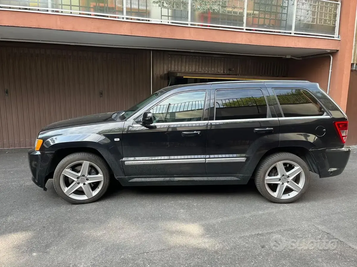 Usata Jeep Grand Cherokee 432 CV (317 kW) 2007 Nero SUV