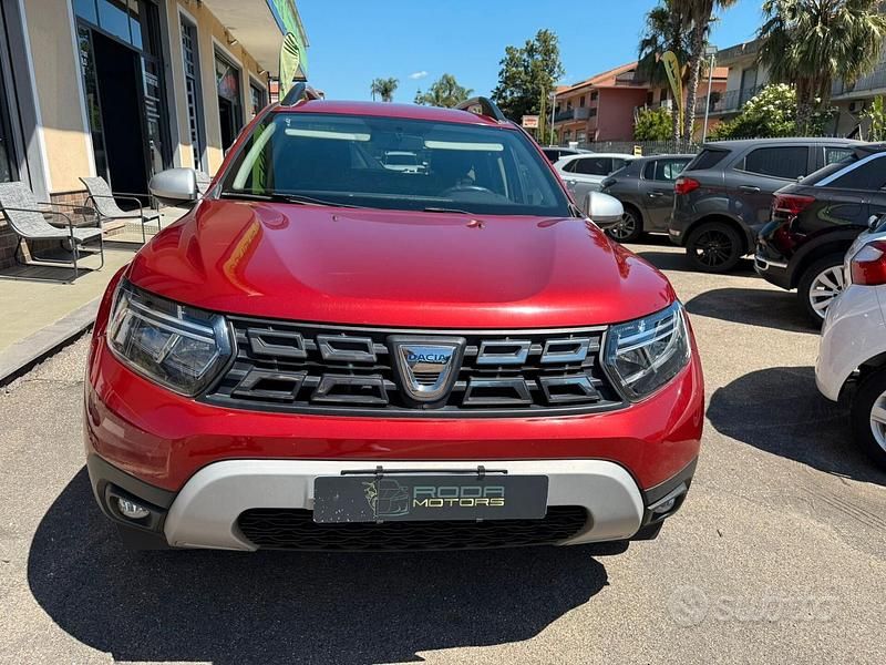 Usata Dacia Duster Prestige 101 CV (74 kW) 2022 Rosso SUV