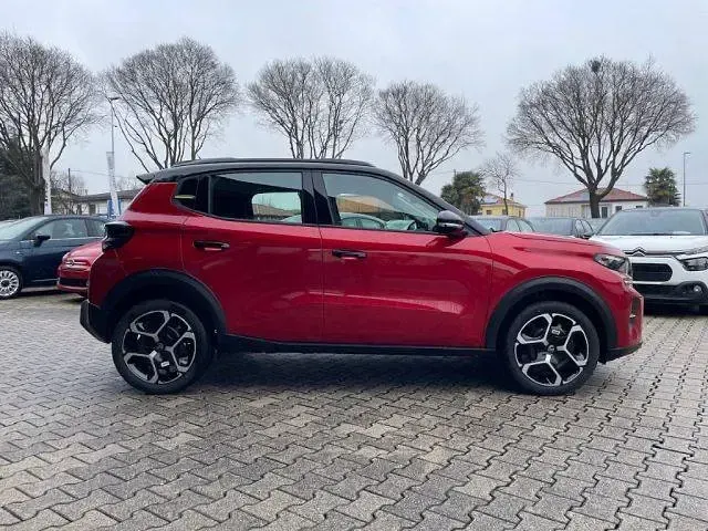 Nuova Citroën C3 PureTech 101 CV (74 kW) 2025 Rosso Utilitaria