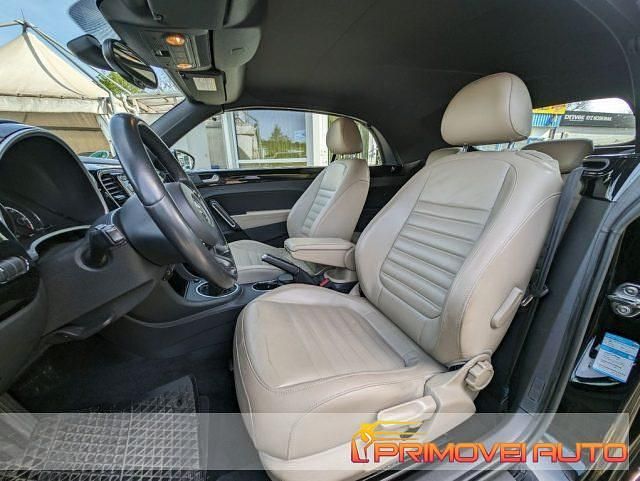 Usata VW Beetle Cabriolet 160 CV (117 kW) 2013 Nero Cabrio