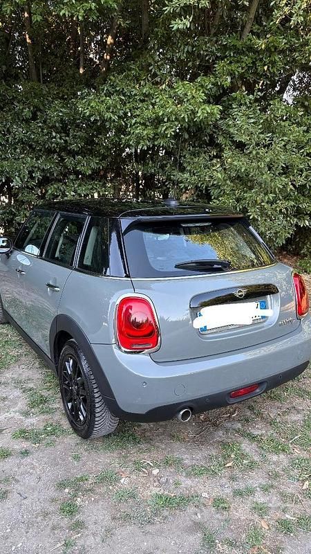 Usata Mini Cooper D 2018 Grigio Utilitaria