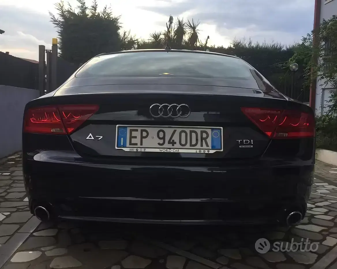 Usata Audi A7 245 CV (180 kW) 2013 Bluazzurro Utilitaria