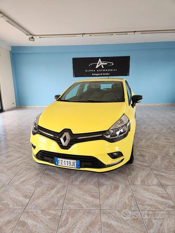 Usata Renault Clio IV Business 75 CV (55 kW) 2019 Giallo Berlina