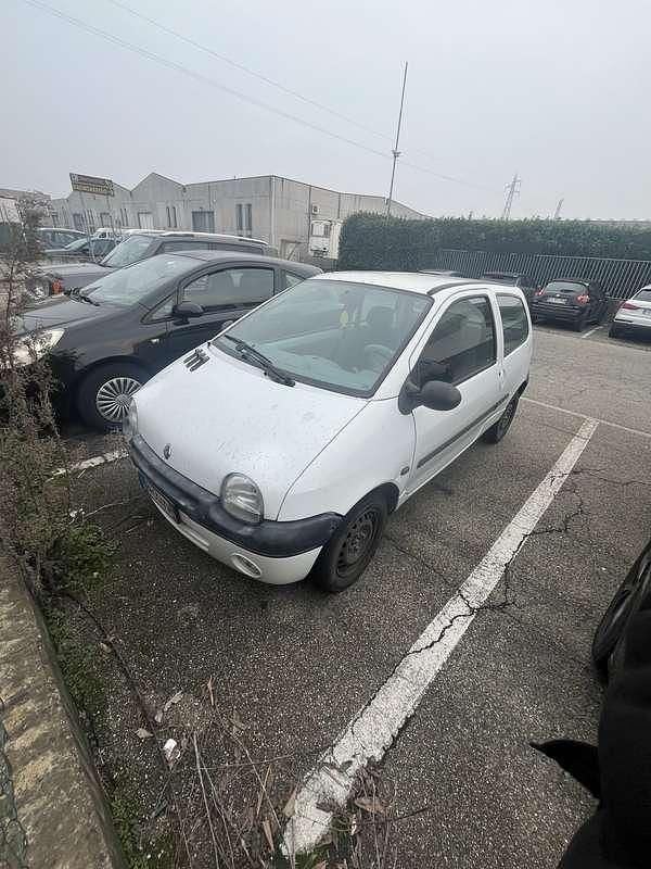 Usata Renault Twingo 58 CV (42 kW) 2001 Utilitaria