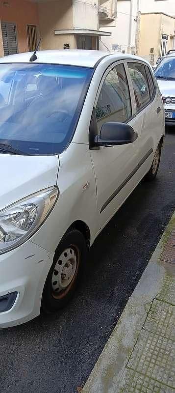 Używany Hyundai i10 65 KM (47 kW) 2013 Hatchback