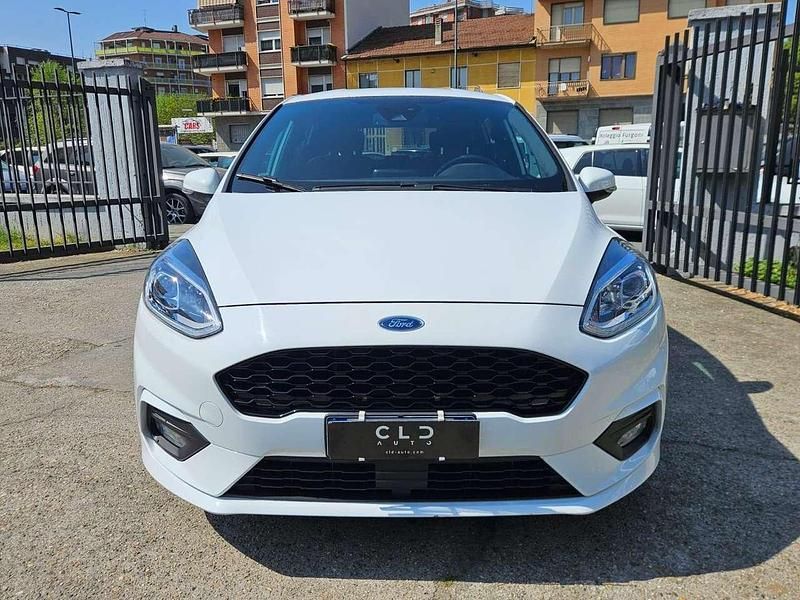 Usata Ford Fiesta ST-Line 86 CV (63 kW) 2019 Bianco Utilitaria