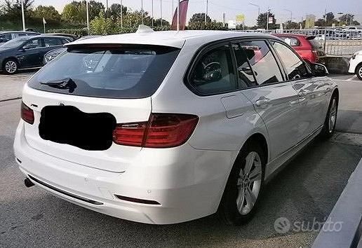 Usata BMW 320 Efficient Dynamics 184 CV (135 kW) 2014 Bianco Station wagon