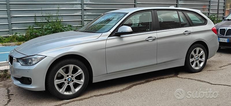 Usata BMW 330 Comfort Edition 184 CV (135 kW) 2013 Grigio Station wagon