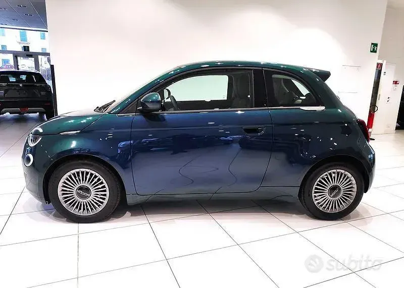 Nuova Fiat 500 Pop 65 CV (47 kW) 2026 Bluazzurro Berlina