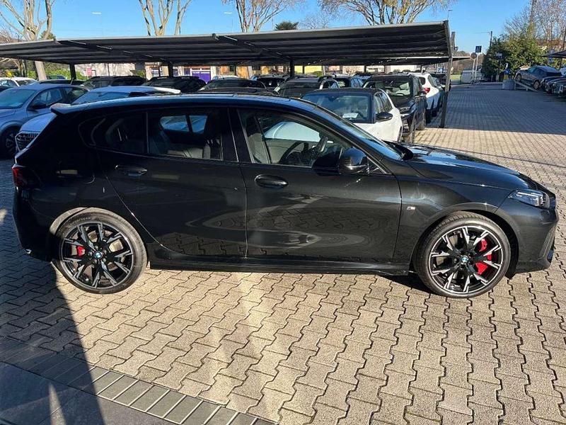 Usata BMW 118 M Sport 150 CV (110 kW) 2025 Nero Utilitaria