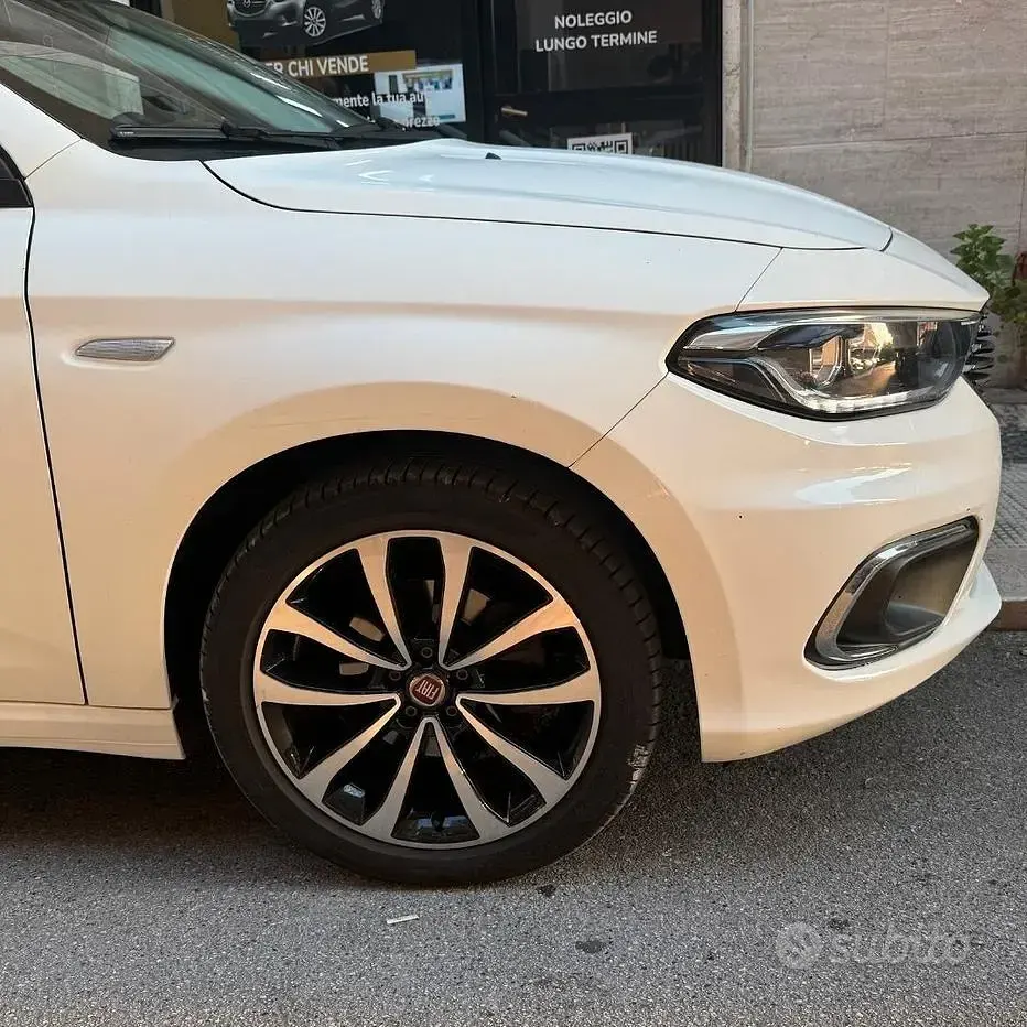 Usata Fiat Tipo S 120 CV (88 kW) 2019 Bianco Berlina
