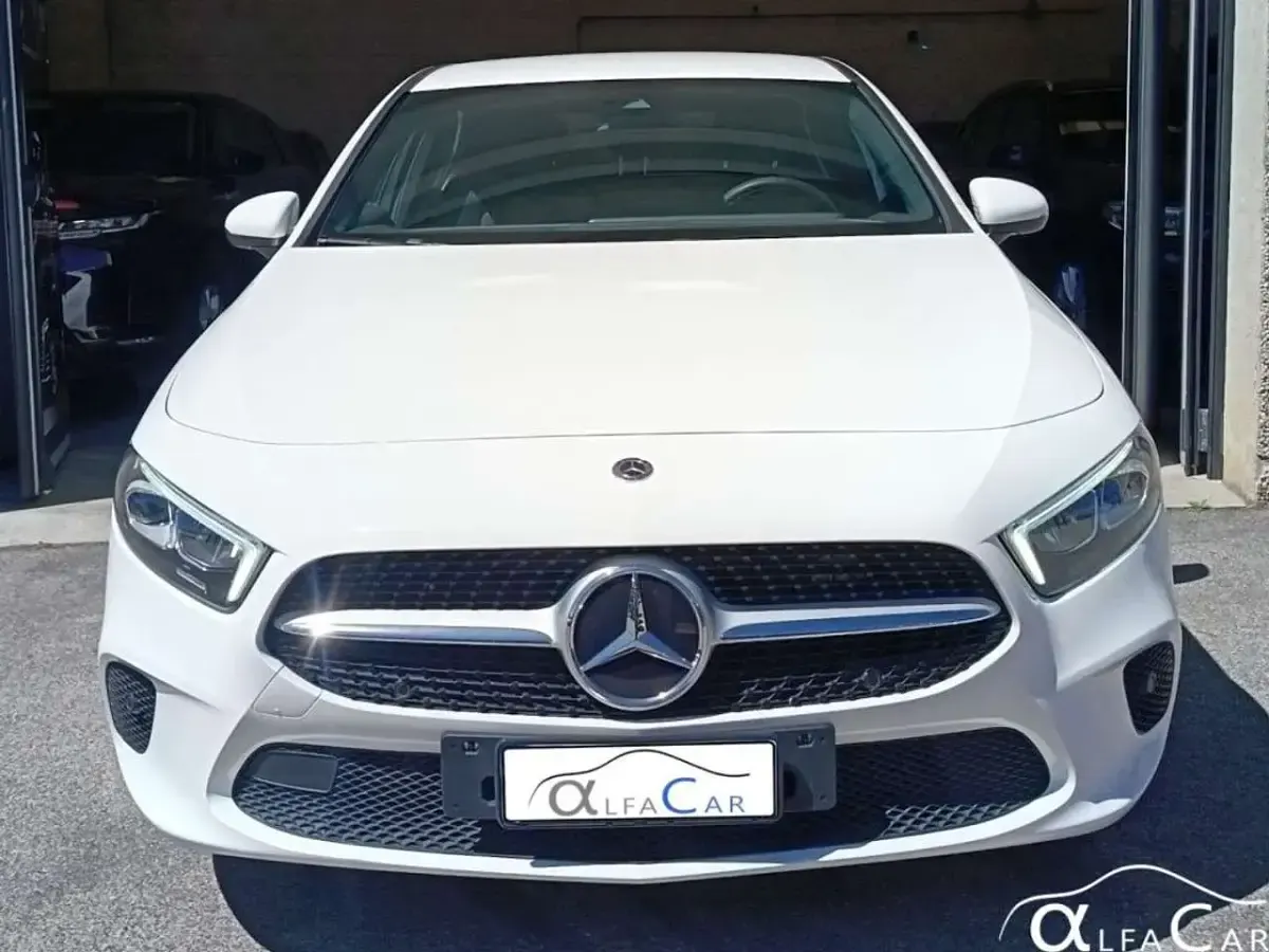 Brugt Mercedes A250 Business 160 HK (117 kW) 2023 Hvid Sedan