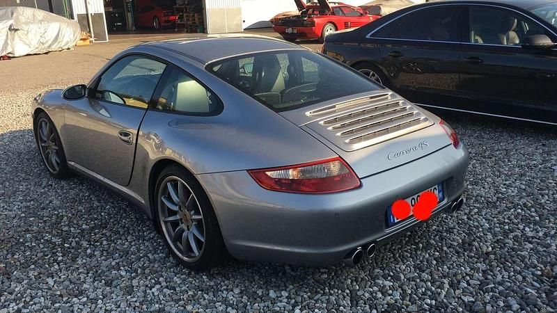 Usata Porsche 997 355 CV (261 kW) 2006 Grigio Coupé