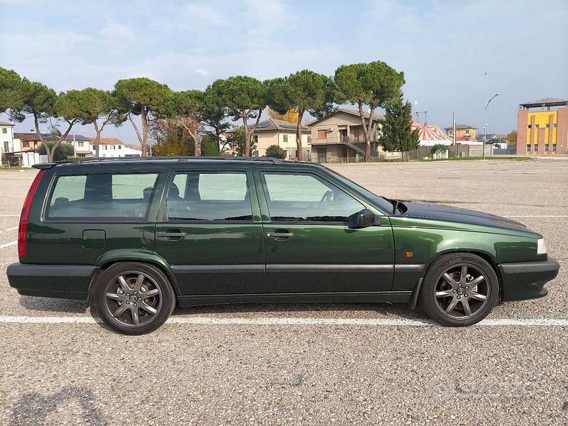 Usata Volvo 850 226 CV (166 kW) 1996 Verde Station wagon