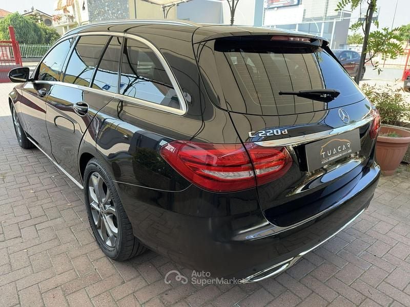 Usata Mercedes C220 Premium 163 CV (119 kW) 2020 Nero Station wagon
