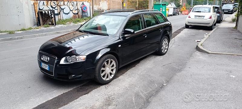 Nero Usata 2005 Audi A4 Station wagon | 4500 € (Cara) - Immagine 1/4